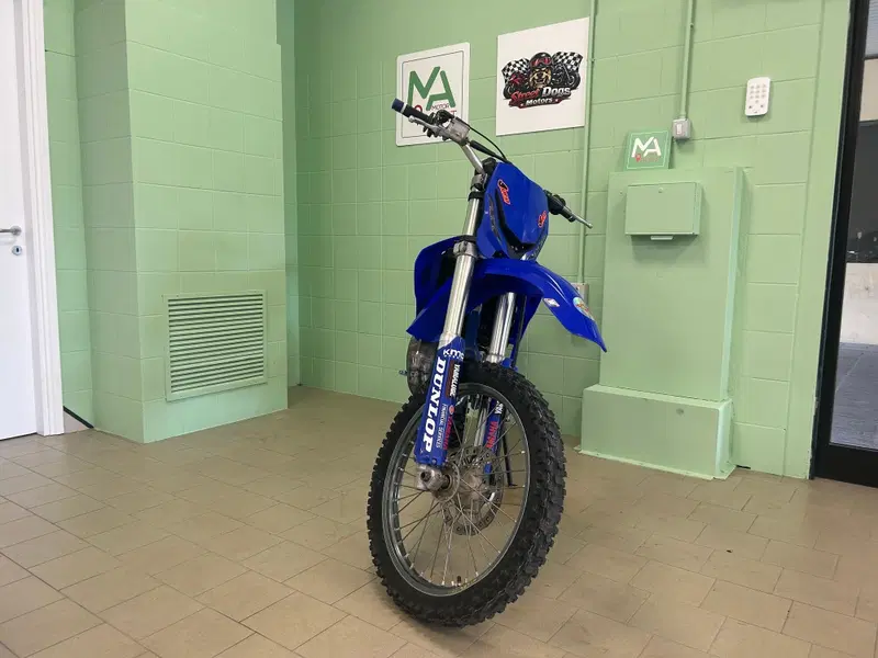Yamaha YZ 125 (2004) (3)