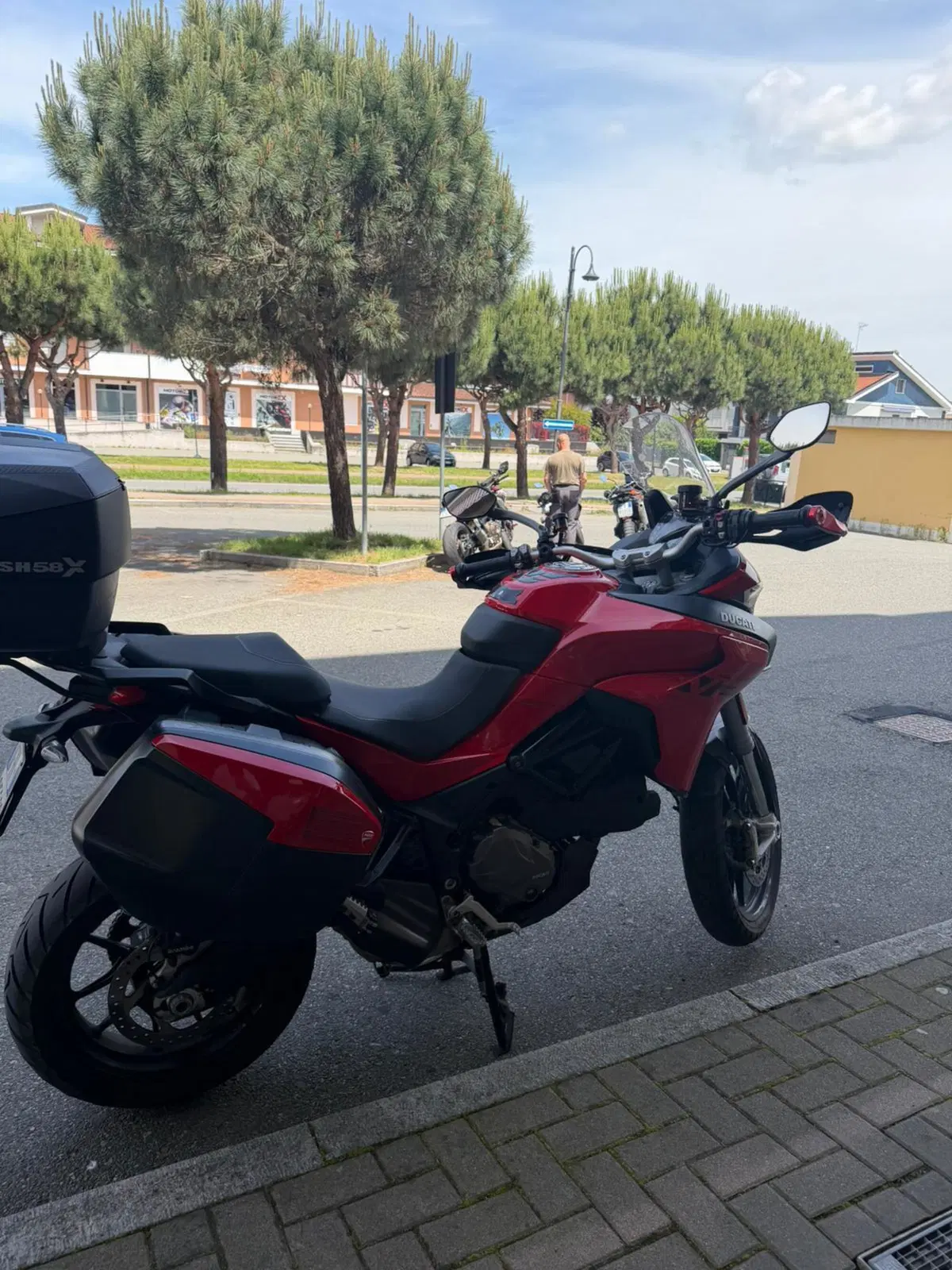 Ducati Multistrada V2 S (2022 - 24) (3)