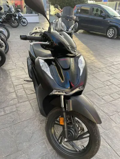 Honda SH 125i Sport (2024 - 25) usata