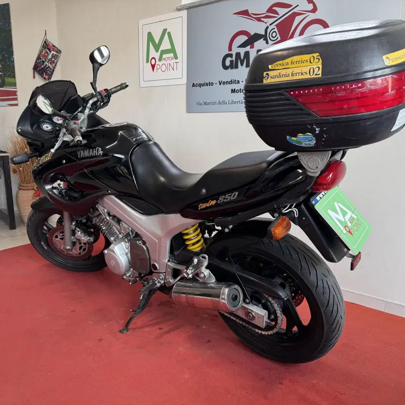 Yamaha TDM 850 (1996 - 01) (5)