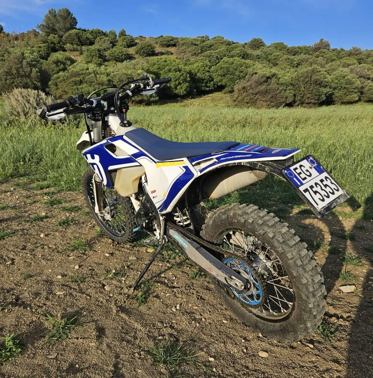 Husqvarna FE 250 (2017) (2)