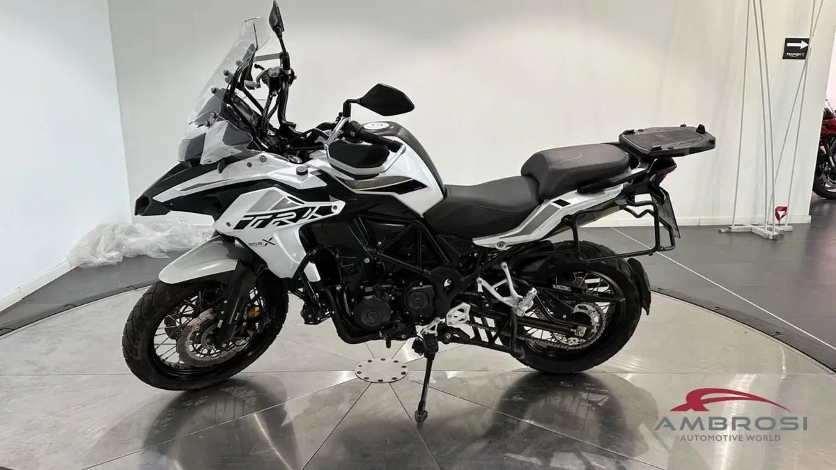 Benelli 502 C (2019 - 20) (4)