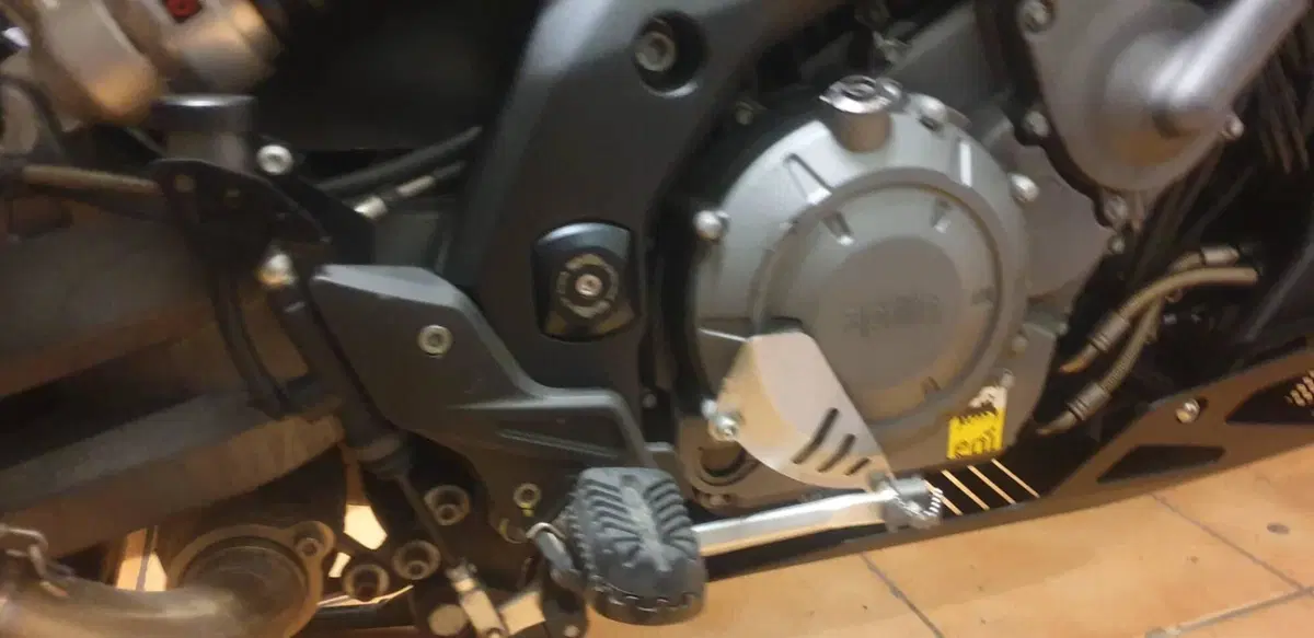 Aprilia Caponord Rally Raid (2015 - 17) (9)