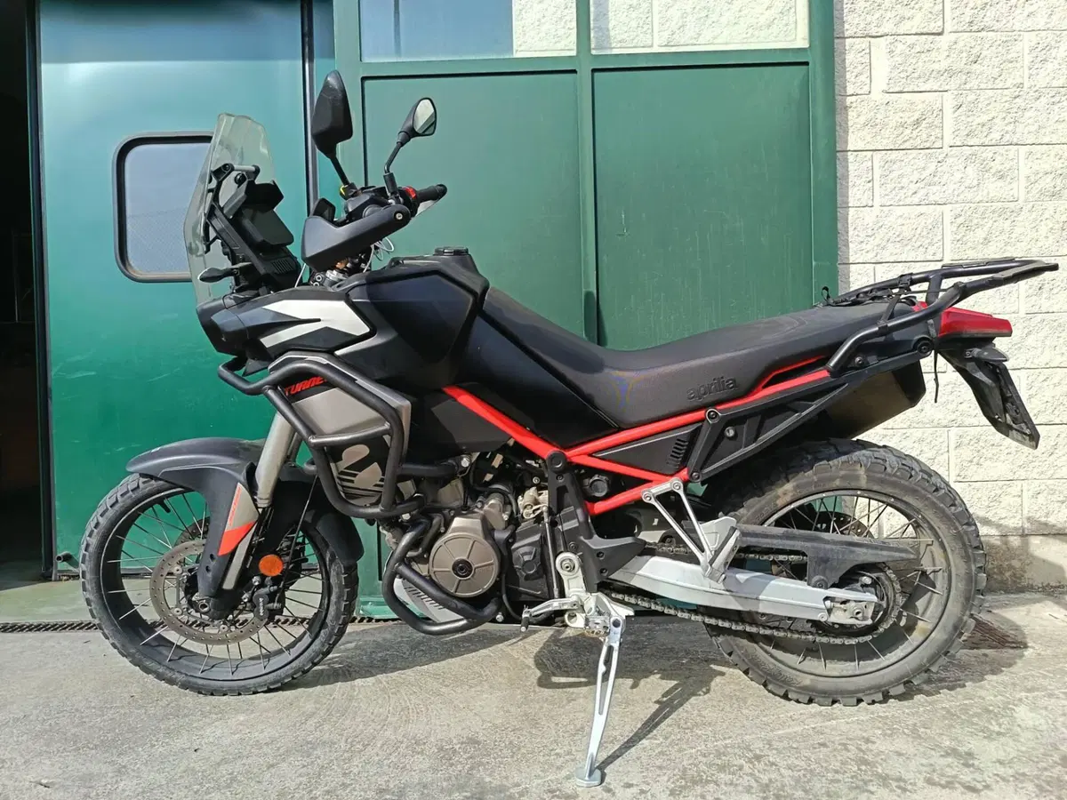 Aprilia Tuareg 660 (2022 - 24)