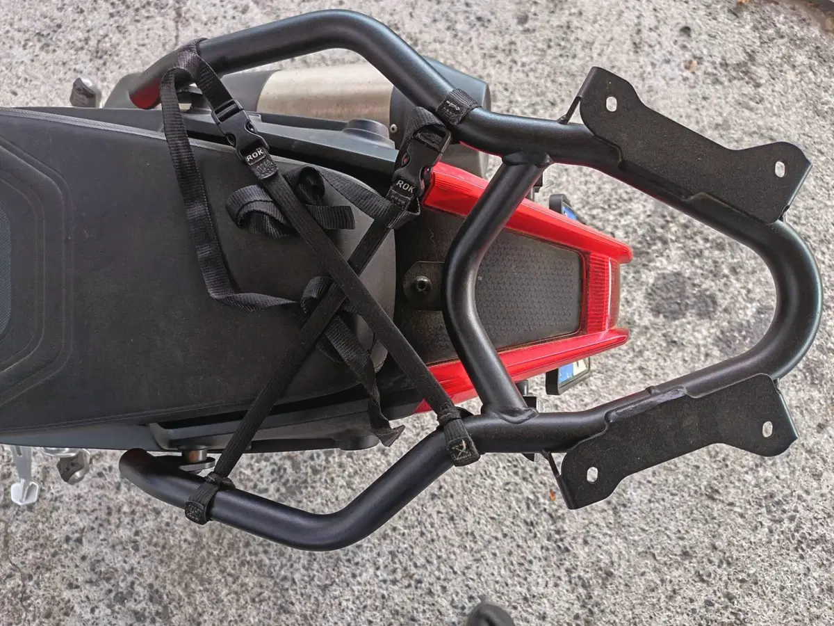 Aprilia Tuareg 660 (2022 - 24) (4)