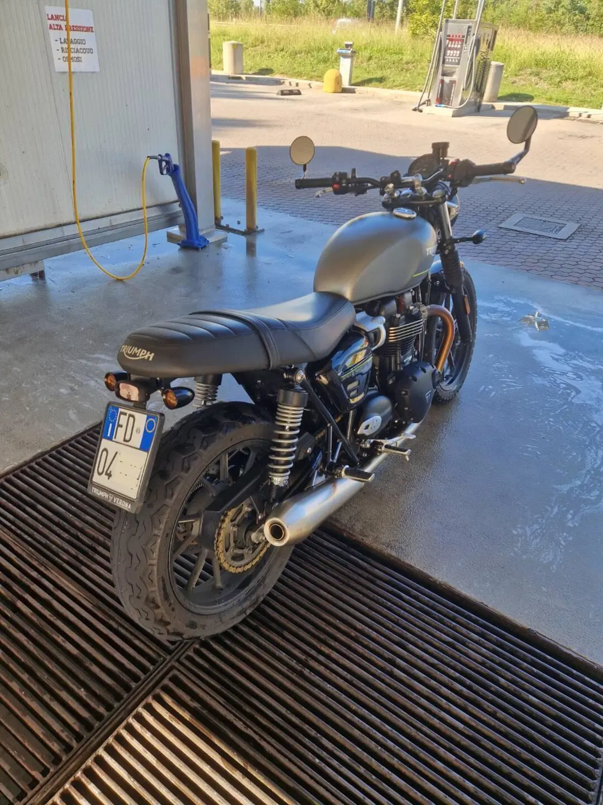 Triumph Speed Twin 900 (2023 - 24) (5)