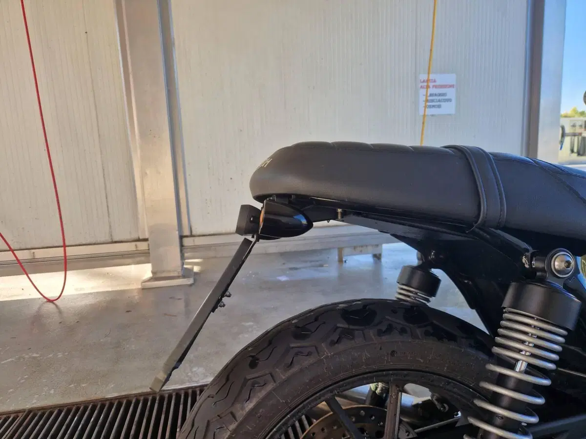 Triumph Speed Twin 900 (2023 - 24) (9)