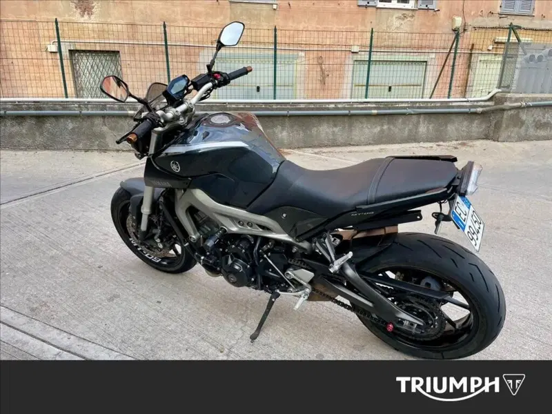 Yamaha MT-09 (2013 - 15) (5)