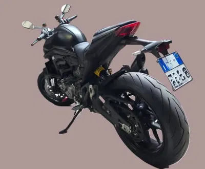 Ducati Monster 937 (2021 - 25) usata