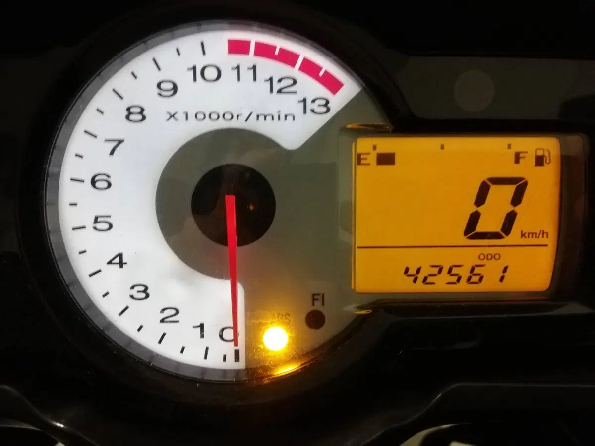 Kawasaki Versys 650 ABS (2010 - 14) (6)