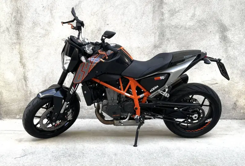 KTM 690 Duke (2012 - 16) (2)