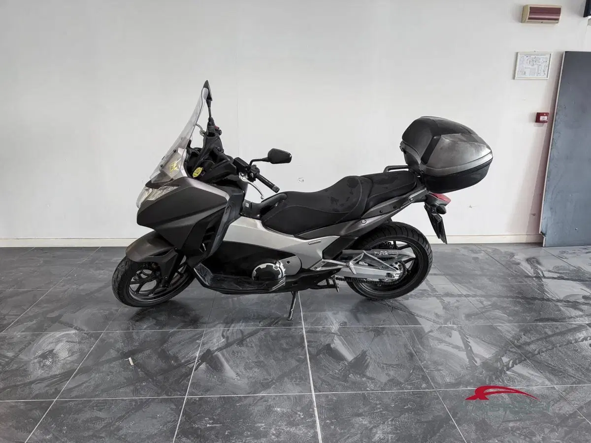 Honda Integra 750 DCT (2016 - 17) (3)