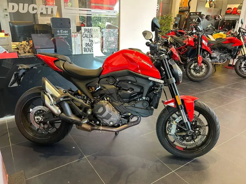Ducati Monster 937 + (2021 - 25) (6)