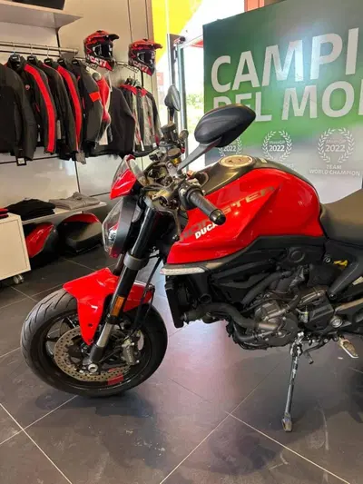 Ducati Monster 937 + (2021 - 25) usata