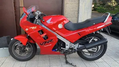 Honda VFR 750 F (1986 - 87) usata