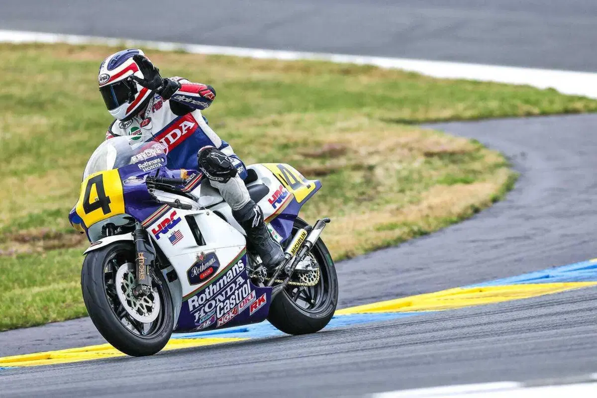 Tra Le Mans e Paul Ricard, Honda celebra la sua storia e svela la nuova CB1000F (4)
