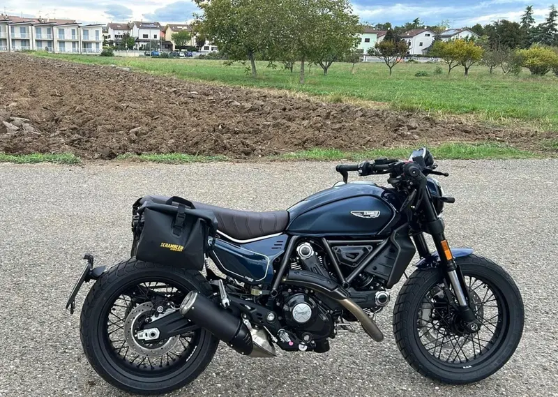 Ducati Scrambler 800 Nightshift (2023 - 24) (2)