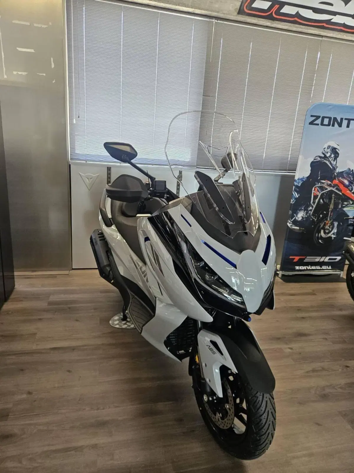 Zontes ZT368-E (2025) (3)