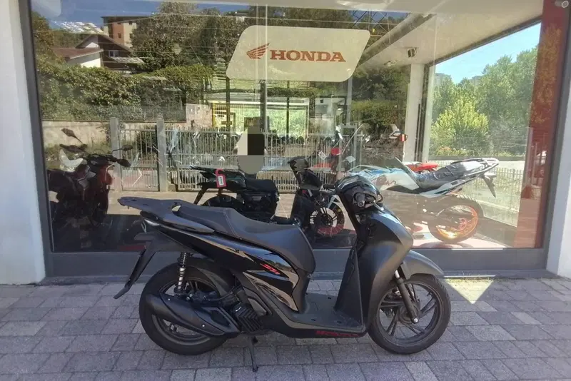 Honda SH 125i Sport (2024 - 25) (15)