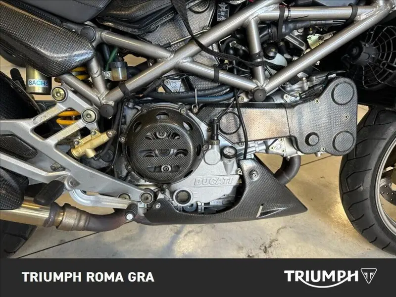 Ducati Monster 900 S4 (2001 - 02) (6)