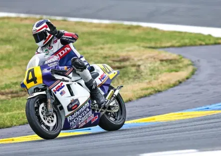 Tra Le Mans e Paul Ricard, Honda celebra la sua storia e svela la nuova CB1000F