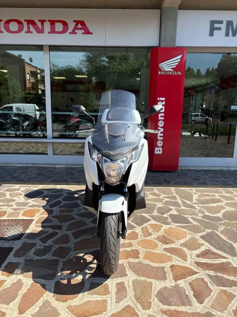 Honda Integra 750 DCT ABS (2014 - 15) (3)