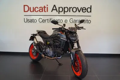 Ducati Monster 937 + (2021 - 25) usata