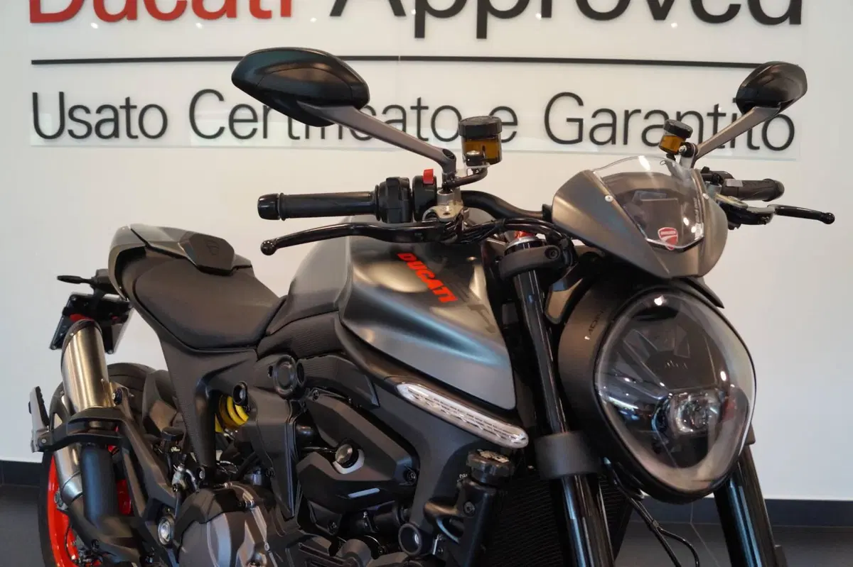 Ducati Monster 937 + (2021 - 25) (8)