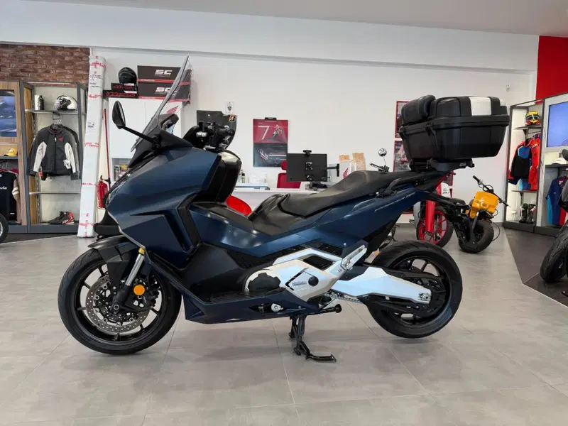 Honda Forza 750 DCT (2021 - 24) (3)