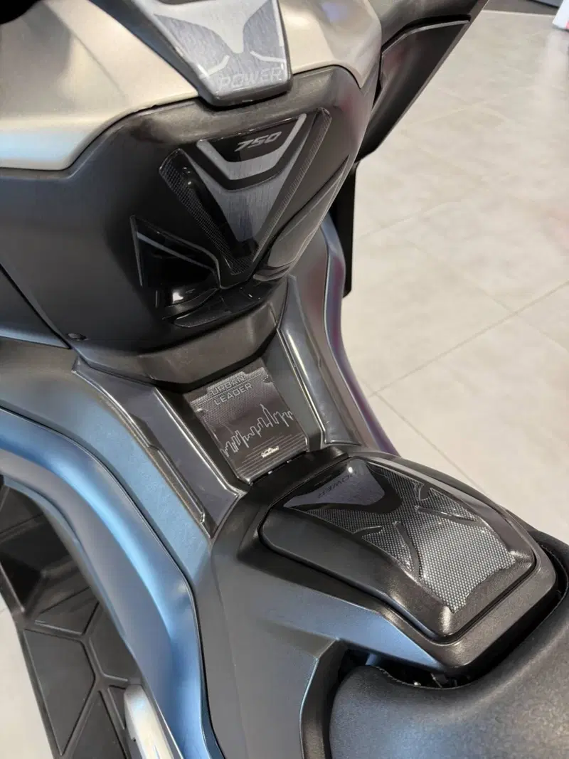 Honda Forza 750 DCT (2021 - 24) (12)