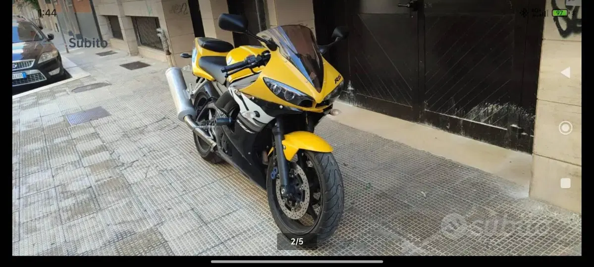 Yamaha YZF R6 (2003 - 04) (2)