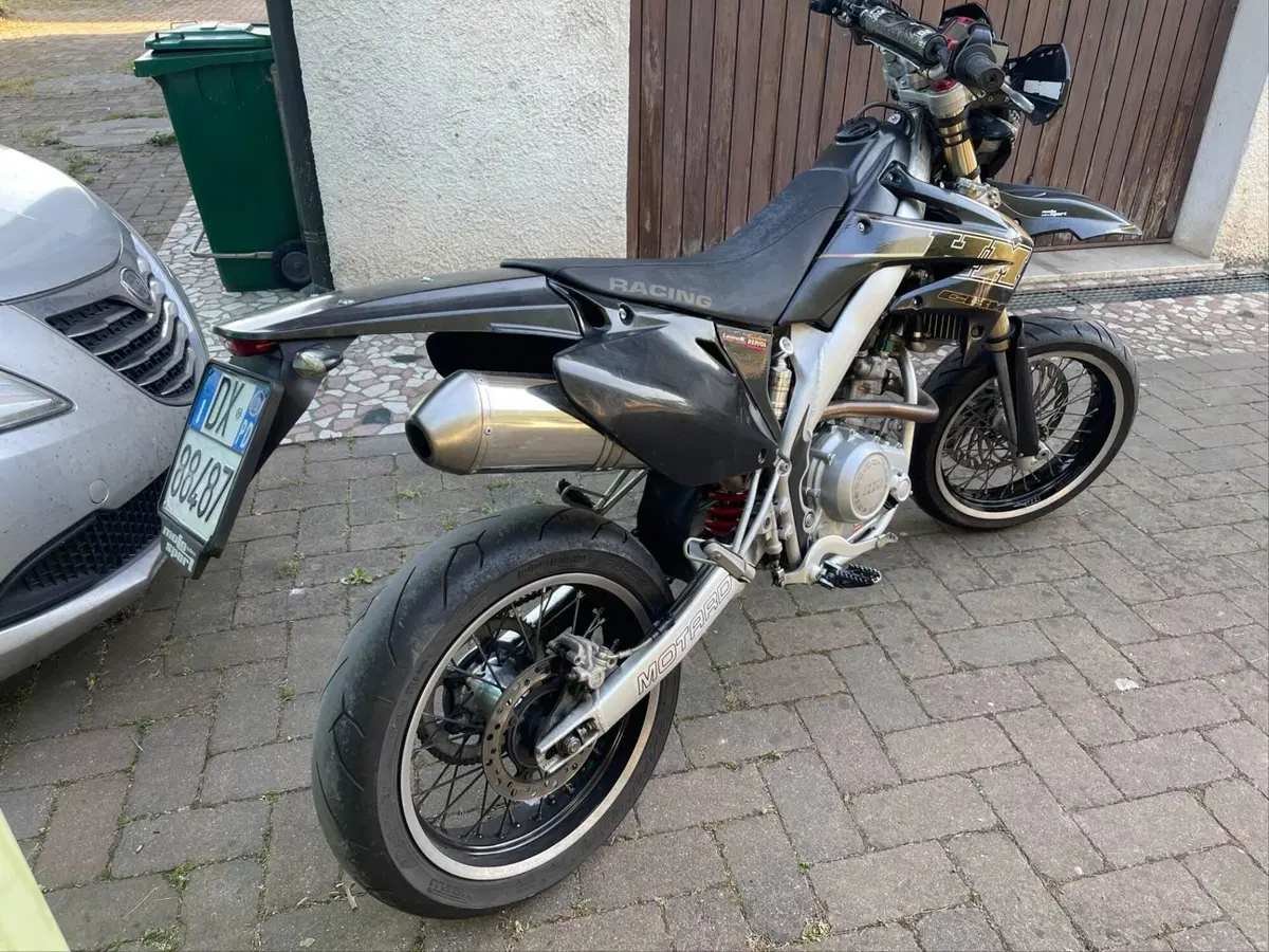 HM CRM F125 X Derapage 4t