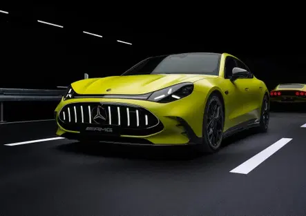 Mercedes-AMG GT 4-Door elettrica: fino a 1.150 CV e architettura 800 Volt per la nuova era AMG