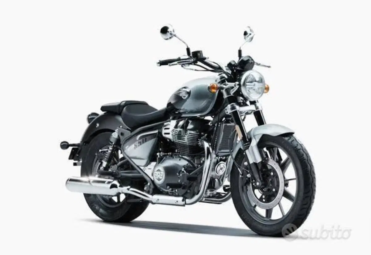 Royal Enfield Super Meteor 650 (2023 - 26) (2)