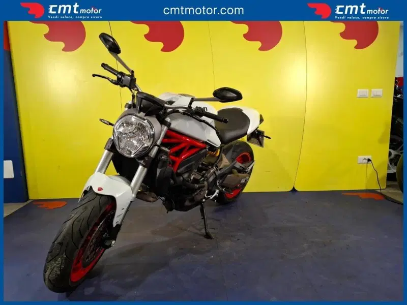 Ducati Monster 821 ABS (2014 - 17) (4)