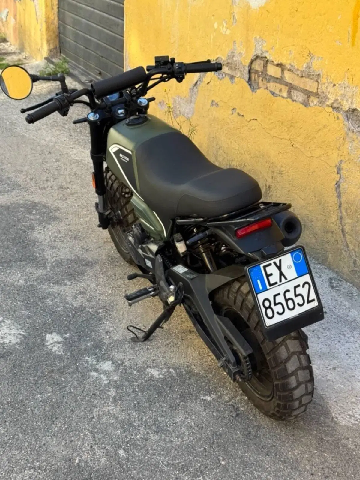 Brixton Motorcycles Crossfire 125 XS (2021 - 26) (6)