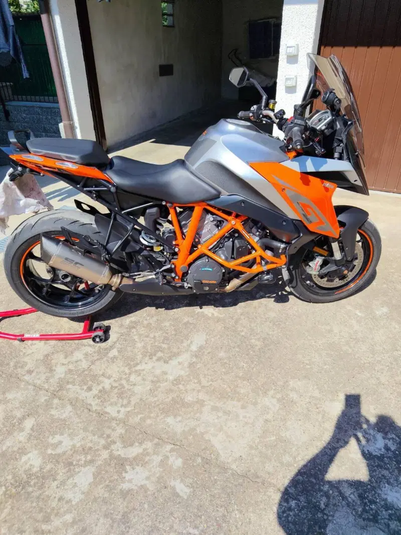 KTM 1290 Super Duke GT ABS (2016 - 18)
