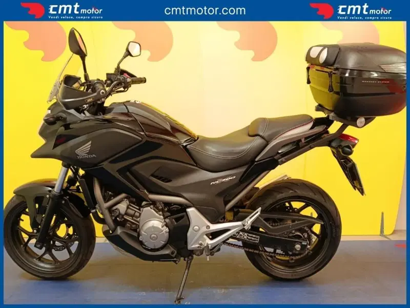 Honda NC700X DCT ABS (2011 - 13) (3)