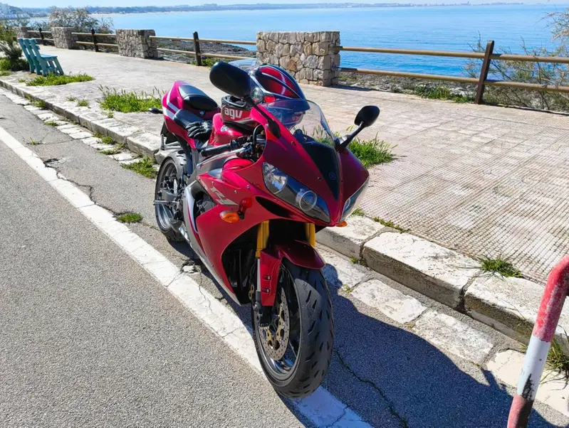 Yamaha YZF R1 (2006 - 07) (3)