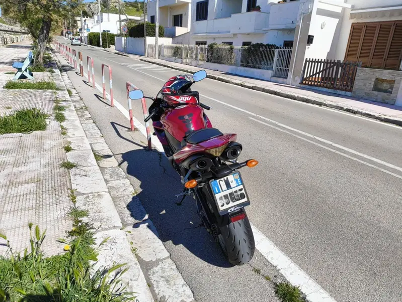 Yamaha YZF R1 (2006 - 07) (4)