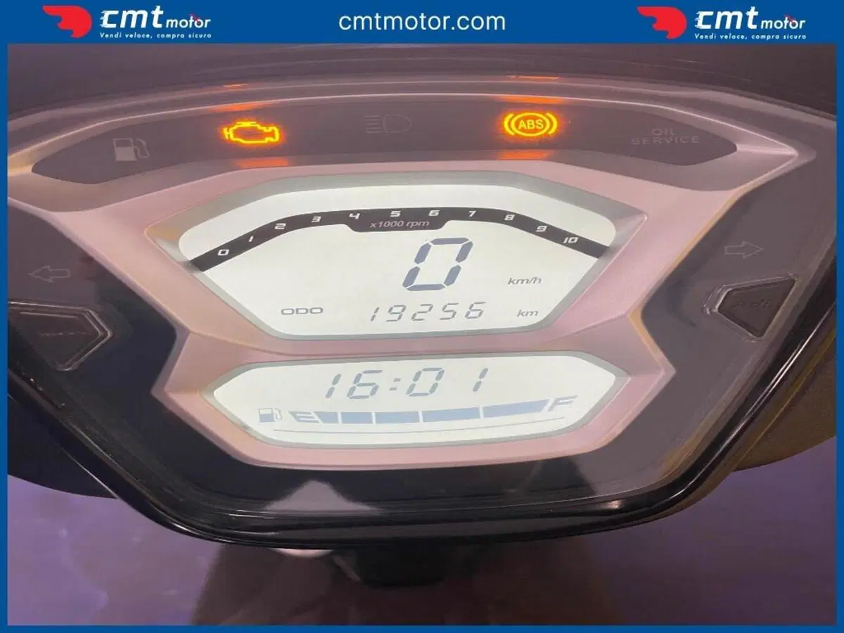 Kymco People 200i S (2021 - 26) (5)