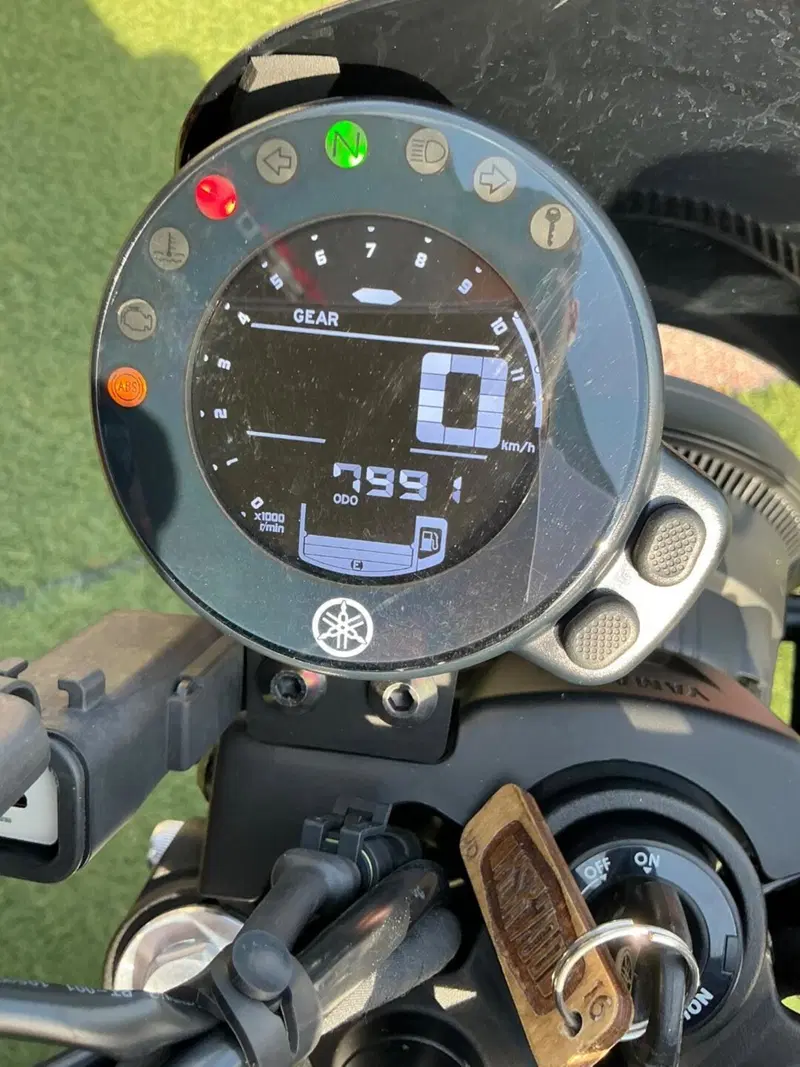 Yamaha XSR 700 (2022 - 26) (5)