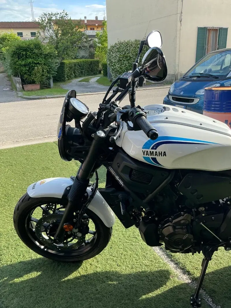 Yamaha XSR 700 (2022 - 26) (11)