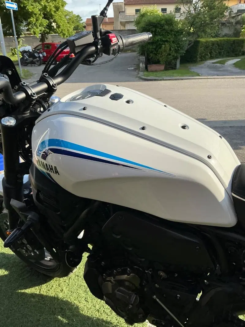 Yamaha XSR 700 (2022 - 26) (14)