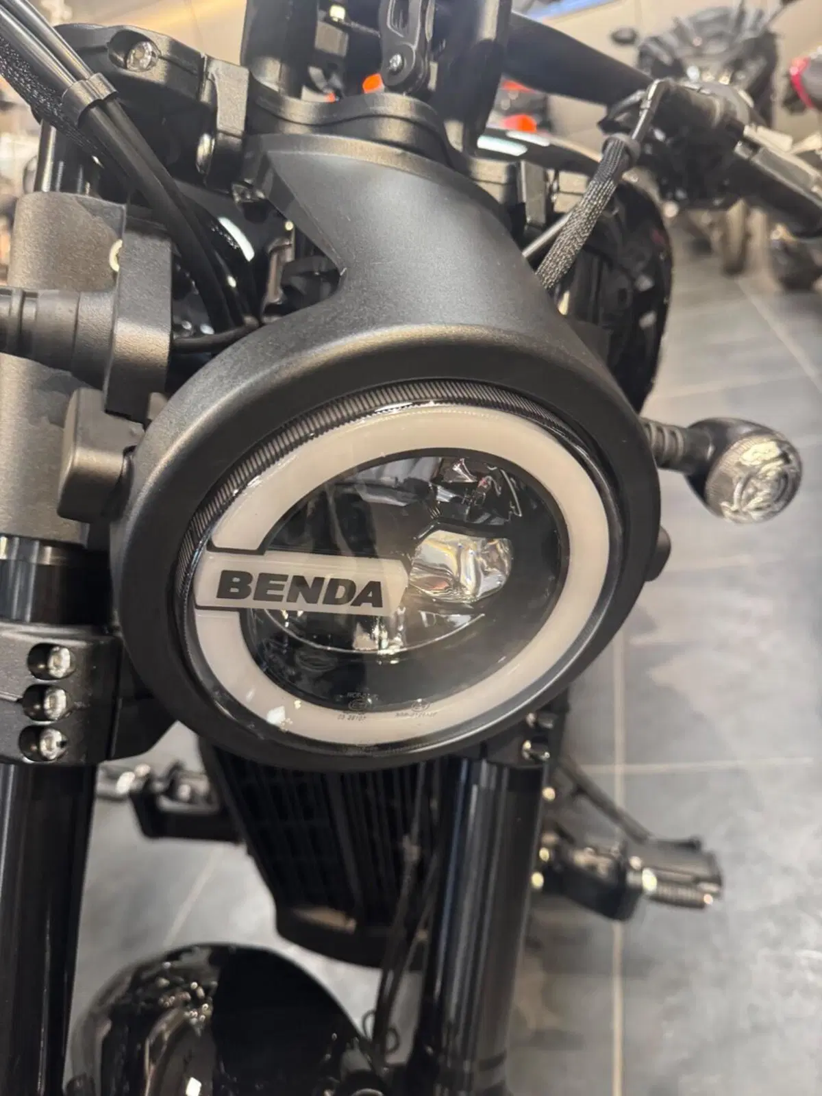Keeway Motor V-Cruise 125 (2022 - 26) (9)