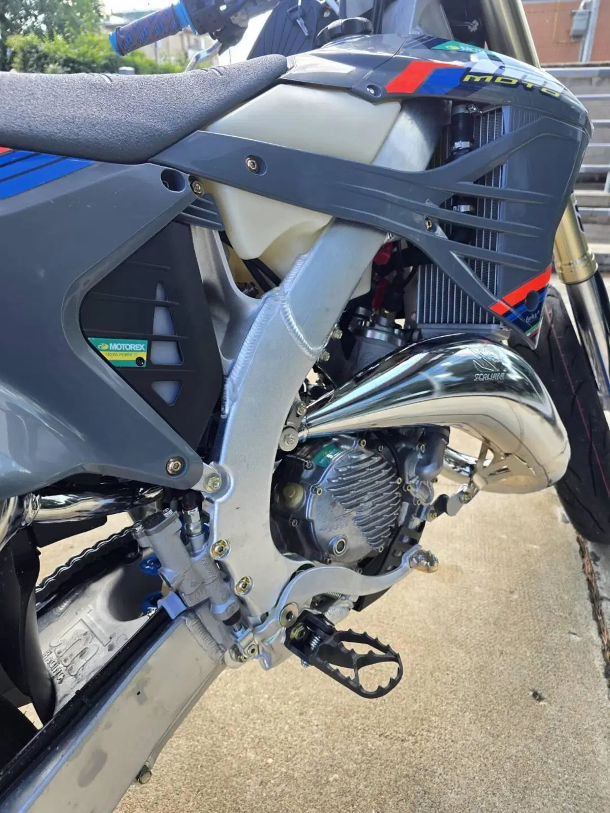 Tm Moto SMR 125 ES Fi 2T (2026) (5)