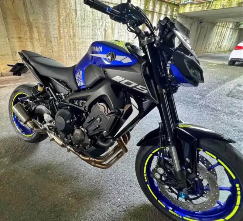 Yamaha MT-09 (2017 - 20) (3)