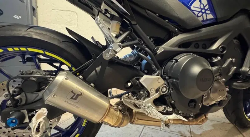 Yamaha MT-09 (2017 - 20) (5)