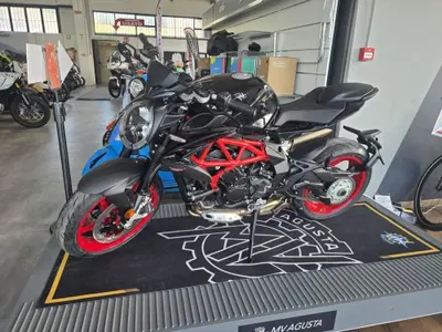 MV Agusta Brutale 800 (2026) nuova