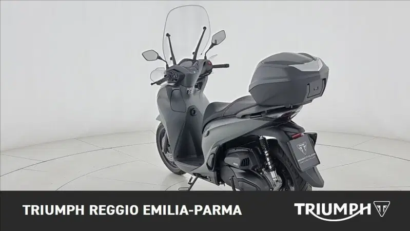 Honda SH 350i Sport (2025 - 26) (3)